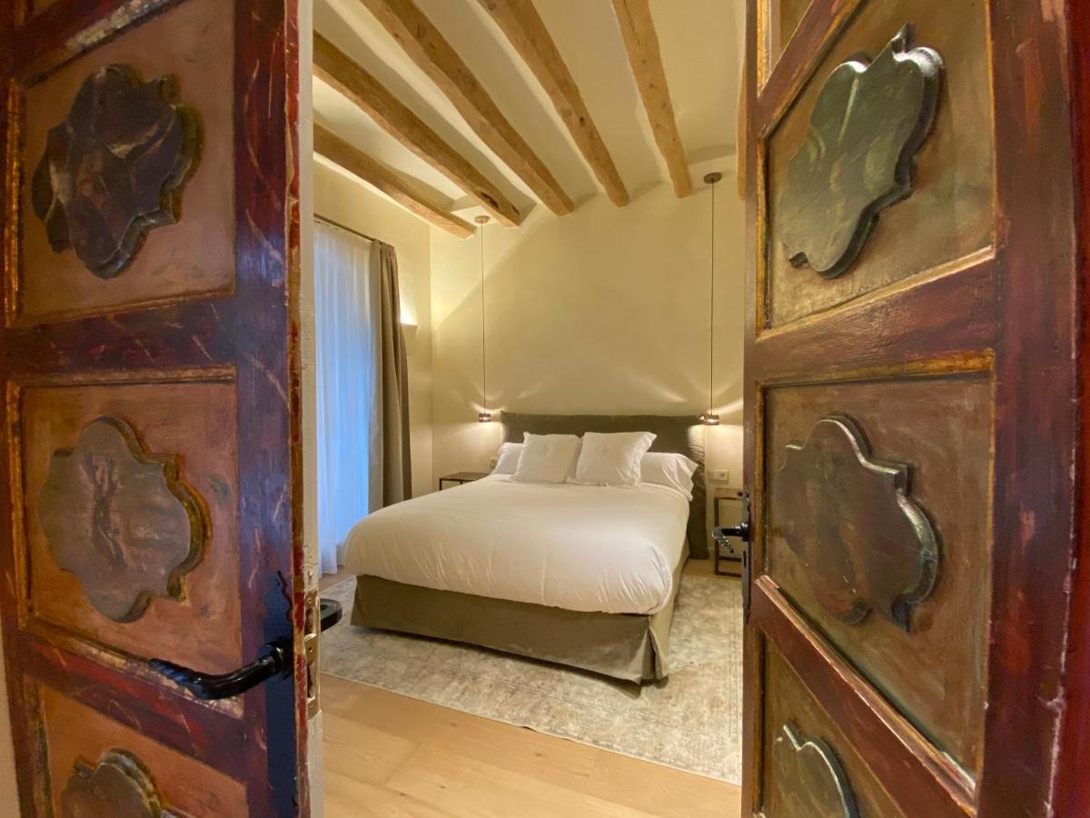 Отель Casa Llobera 1792 La Pobla de Cervoles Экстерьер фото