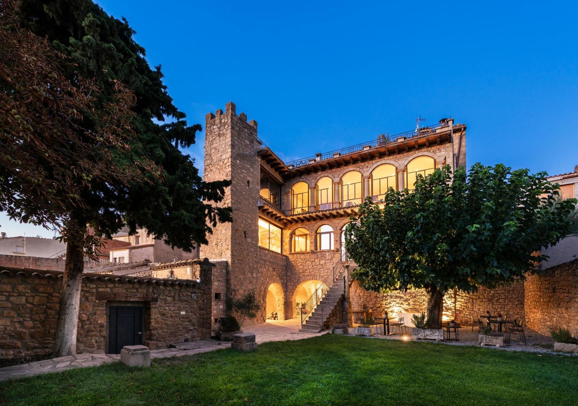 Отель Casa Llobera 1792 La Pobla de Cervoles Экстерьер фото